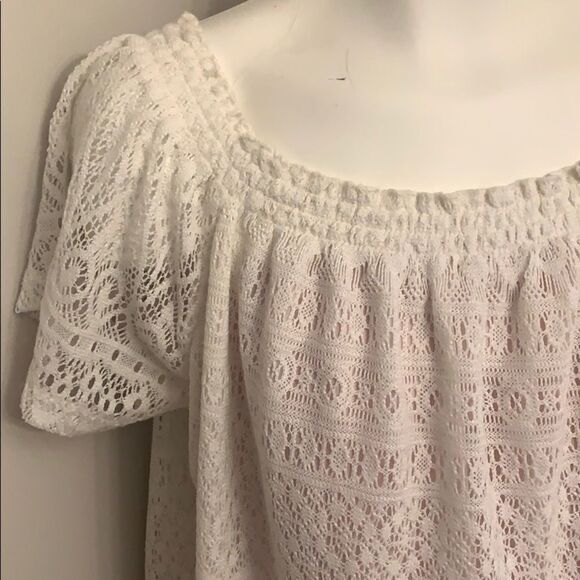 💗H&M Off Shoulder Top💗 - Picture 3 of 6